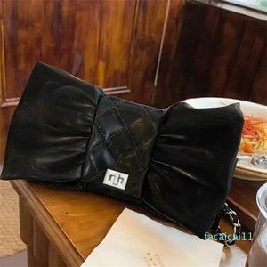 Sonbahar/Kış Lingge Çok yönlü crossbody çantası aynı stil tek omuz zinciri çantası