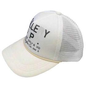 dla mężczyzn Caps Gp Graffiti Hat swobodne litery Galeria zakrzywione wydział Brim Brim Cap Męskie litery Drukujące czapki