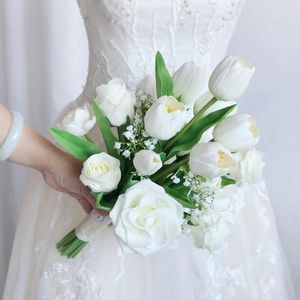 結婚式の花チューリップ花嫁韓国の屋外の屋外の小道具花のブライダルブーケdd30310