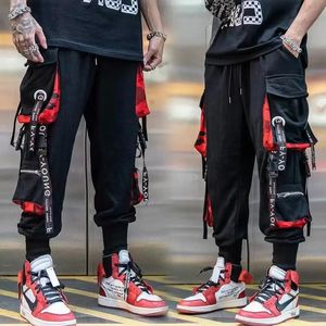 Classic Streetwear Hip Hop Joggers Men Letter Ribbons Cargo Pants Pockets Track Tactical Casual Male Trousers Sweatpant KZ99 240228