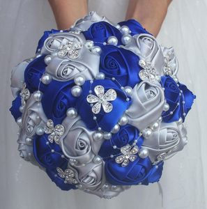 Bouquet economico blu argento Rose damigella d'onore matrimonio Fiori in schiuma Rose bouquet da sposa Nastro bouquet da sposa finto9914725