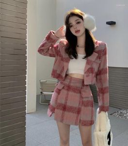 Abiti da lavoro Abito da ragazza dolce stile coreano Giacca in lana di cotone retrò Gonna a vita alta Set da due pezzi autunno e inverno da donna