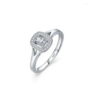 Cluster Rings S Sterling Sier Sugar Diamond Plated Platinum Ring for Women's Light mångsidig trend