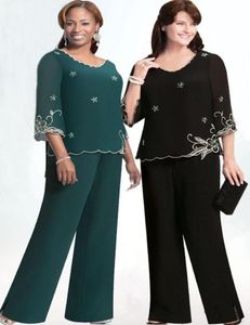 Gorgeous GreenBlack Embroidery Mother Of The Bride Pant Suits Plus Size 43 Sleeve Chiffon Jewel Neck For Wedding Mother Groom Go6738738