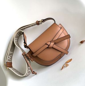 Torby wieczorowe projektant SaddleBag Luksusowe mini torby na crossbody 15 cm torba na ramię 10a lustro Oryginalna skórzana torba posłańca 8812ess