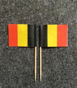 5000 Stück belgische Flaggen-Picks, Buffet, Sandwich, Essen, Party, Bar, Kneipe, Sticks, Belgien-Flaggen, Cocktail-Stick, Zahnstocher, Holz, Holztisch, 3377027