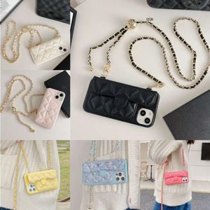 Luxurys Designer CC Brand Mini Cute Chains Woman Bag Leather High Quality Handbags Purse Shoulder Cell-phone Case Make Up Shopping Even Pqpd