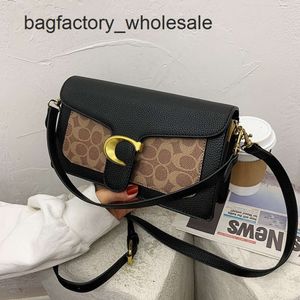 유럽과 아메리카의 뜨거운 디자이너 핸드백 Baobao Womens Bag New Fashion Litchi 패턴 작은 정사각형 핸드 헬드 어깨 크로스 바디 백
