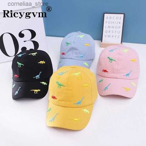 Ball Caps Letter Embroidery Kids Baseball Hat Solid Color Children Peaked Cap Cotton Breathable Sun Visor Boy Girl Bonnet gorra 2-5YY240315