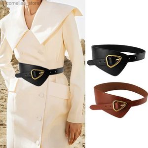 Belts New Temperament Womens Waist Cover Black PU Wide Belt Womens Versatile Decorative Coat Texture Fashionable AccessoriesY240315