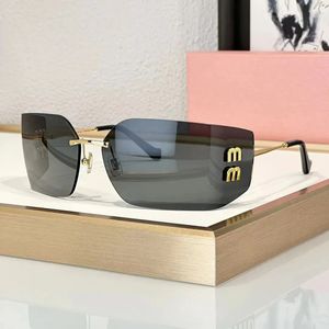 Hot Top Womens Designer Miumius Runway Sunglasses T-table Glasses High Quality Frameless Square Beach Vacation Smu54y Smu11ws Smu09ws WDV0