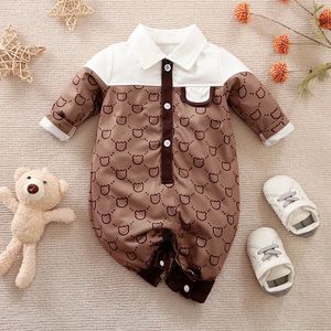 Spring and autumn style cute little bear print for boys and girls comfortable and casual long sleeved baby tight fitting clothes 240315