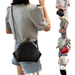 Сумки на плечо Модная сумка через плечо из искусственной кожи с ремешком-цепочкой идеально подходит для повседневных вещей