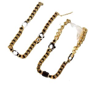 T halsband t mönster designer Snake Black Circle Neckracex Choker Chain Gold Plated Quality rostfritt stål bokstav för kvinnor smycken gg gg