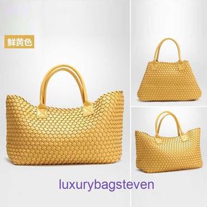 Designer Bottgss Ventss Cabat Woven Tragetaschen für Frauen Ledertasche große Sommer neue Mode Star Holiday große Kapazität handgewebte Damen mit echtem Logo