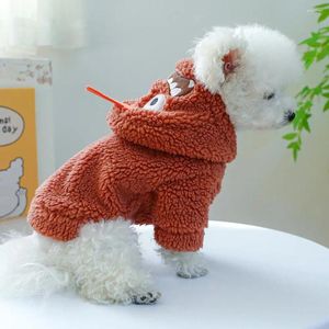 Abbigliamento per cani Animali domestici Vestiti Inverno Design simpatico cartone animato Chiusura con bottoni Cappotto caldo divertente con cappuccio a 2 zampe Giacca per animali Ropa Para Perros