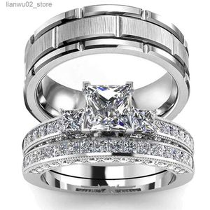 Wedding Rings 2023 Couple Ring Womens Exquisite Rhinestone Zirconia Ring Set Simple Stainless Steel Mens Ring Fashion Jewelry Gift for Lovers Q240315