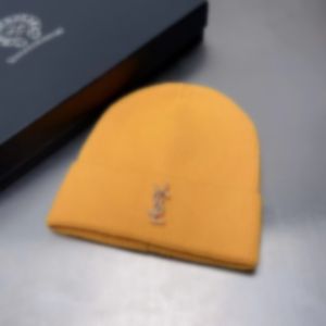 Fashin Casquette Designer Beanie luksus męski baseballowy sport bawełniane dzianinowe czapki czapki czaszki dopasowane klasyczne trójkąt list nadrukowane czapki wełniane swobodny na zewnątrz O4