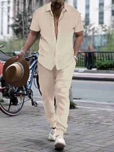 Erkek Trailtsits 2024 Yaz Moda Erkekleri Katı Çizgili Sokak Giyim Kısa Kollu Gömlek ve Pantolon İki Parça Set S-3XL Q240314