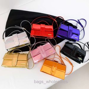 Handbag Factory Wholesale Advanced and Exquisite 2024 Winter New Patent Leather Glossy Small Bag Stylish