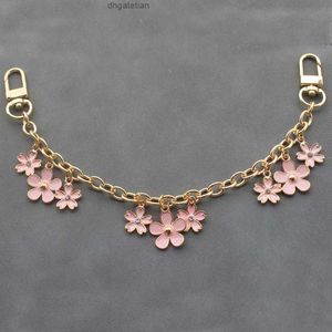 Chaveiros saco de luxo charme cadeia chaveiro para mulheres rosa flor pingente decoração acessório metal fivela anel presente de aniversário