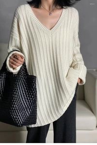 Women's Sweaters V-neck Thick Cashmere Sweater In Autumn And Winter Long Loose Lazy Wind Outside Knitting.