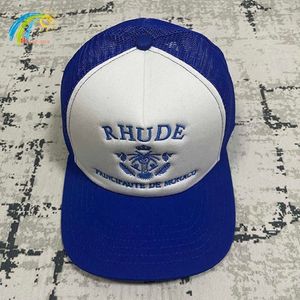 Klasyczne modne błękitne litery haft korony rhude hat men kobiety regulowane filta przeciwsłoneczne siatkowe patchwork rhude baseball cap235q