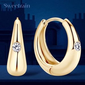 Charm SweetRain 2,5 mm Moissanite -hoopörhängen för kvinnor 925 Sterling Silver Plated Gold Huggie Hoops Earring 2023 Trend Fine JewelryL2403