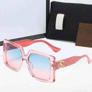 Designer Fashion Oversized Designer Sunglasses Women Square Sun Glasses Luxury Women Sunglasses Sun Glasses Shades Beach Street Po Unique Sunnies With Box J08L59 c