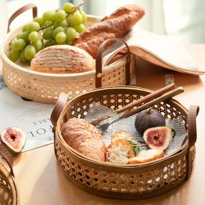 Baskets Nordic Retro Handmade Rattan Storage Tray Leather Handle Fruit Bread Sundries Family Desktop Decoration Round Small Basket