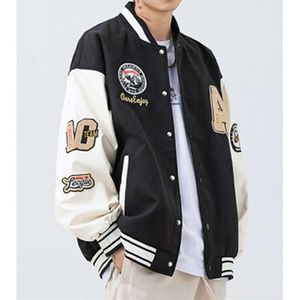 Anpassade bomullsutskrifter och siffror Ny mode Baseballjacka Autumn Man Black Letterman Plussize Mens varsity Jackor 56 S