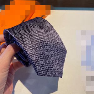 Akcesoria mody marki Mężczyzn Mężczyzny W 100% jedwabny żakard klasyczny list tkany ręcznie robiony krawat dla mężczyzn