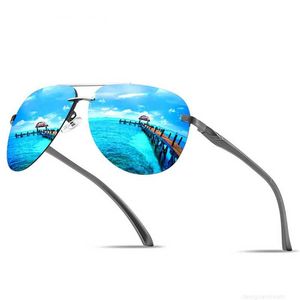디자이너 새로운 편광 남성 선글라스 클래식 드라이빙 태양 안경 금속 프레임 거울 렌즈 선글라스 멘스 맨 545y
