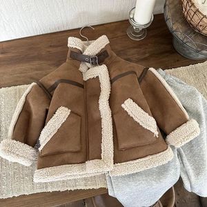 ダウンコート子供用服の男の子ぬいぐるみ厚い2024ウィンタージャケットラムウールガール韓国バージョン