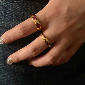 Cluster Rings Titanium AAA Zircon Solid Rings Punk Hiphop Designer Runway Rare Simply Gown Boho Top Saudi Arabia IsraeI Trendy L240315