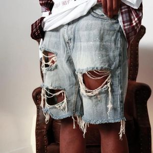 Vår sommarmode denim shorts män vintage ihålig ut rippad design rak jean kort byxa för män streetwear trend 240313