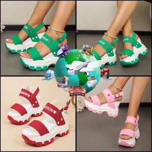 2024 Top quality New Slippers Buckle Strap Wedge Heel Sandals for Women Summer Lightweight Platform Non Slip shoes GAI 35-43