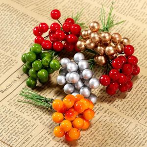 Decorative Flowers 150Pcs Artificial Holly Berry Stems For Xmas Wreaths Wedding Christmas Party DIY Craft Gift Box Wreath Decor Red Berries