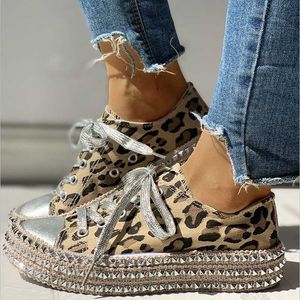 Dress Shoes High top fashionable canvas shoes for women in spring and autumn J240315