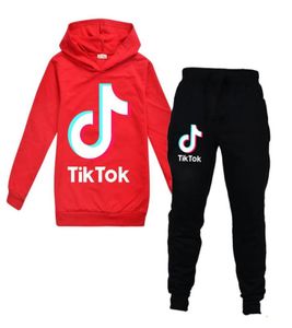 Spring Tiktok Tiktok Terzini Genç Erkek Kız Spor Seti Moda Kid Hooded Sweatshirt Topsport Pant 2 PC Kıyafet Çocuk Takım Kumaş5243731