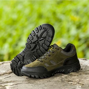 Oulylan Outdoor Hiking Shoes Men Winter Sports Climbing Shoes Non-Slip Warm Lace-Upカジュアルトレッキングスニーカーサイズ39-45