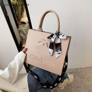 Factory Sells 85% Discount Brand Designer New Handbag Handbags New Fashionable and Tote Bag Womens Internet Red Texture Shoulder