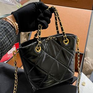 Damskie vintage wosk olejowy skóra 19 serii torbów na ramię czarny biały torebka Zamek Złota Metal Hardware Hardrea Crossbody torebki na ramię 15 cm