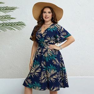 Kvinnor plus storlek klänningar bekväma elastiska midja vneck maxi klänning bladtryck sommar för utomhus semester parti 240312