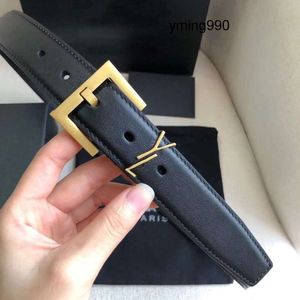 남자 세인트 로렌스 YSL 클래식 여성 여자 남성 Mosch 너비 너비 너비 30cm 벨트 이노 벨트 박스 레이디 디자이너 미러 품질 고급 10A 선물 검은 흰색 벨트 진짜 l