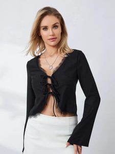 Mulheres Camisetas Mulheres Cor Sólida Laço Frente Camisa Lace Trim Flare Manga Longa Crop Top V Neck Slim Blusa de Cetim Saindo Tops