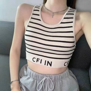 Tank Top Women T Shirts Designers Tshirts Tanks Knit Vest Sweaters Designer Tartan Striped Letter Sleeveless Tops Knits Fashion Style Ladies Pullover Womens Tees