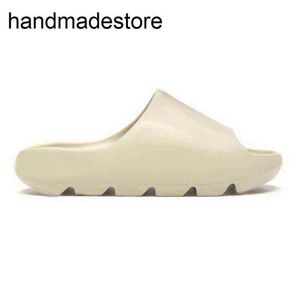 Kanyes Slipper Designer Women Slides Men House Slippers Fashion Classic Anti-Slip Soft Light Beach Sandals Bone TFSA Foam Runner