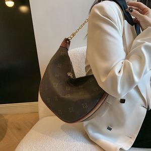 Designer Hobo Loop Borsa a tracolla Borsa da donna Mezza luna Borsa ad anello ascellare Croissant Catena Borse a tracolla Borse Tote grande Cerniera rimovibile marrone 30 cm dicky0750d