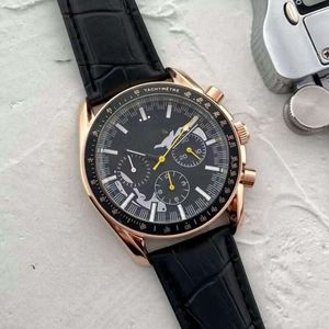 Superclone Automatisk klocka för män Designer Men Speedmaster Watches Chronograph Menwatch RN5Q Högkvalitativ rörelse Watchmen Uhr Montre Omegs Luxe med Box VLS0